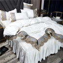 Conjunto Roupa de Cama com Renda Estilo Realeza em Seda Lavada