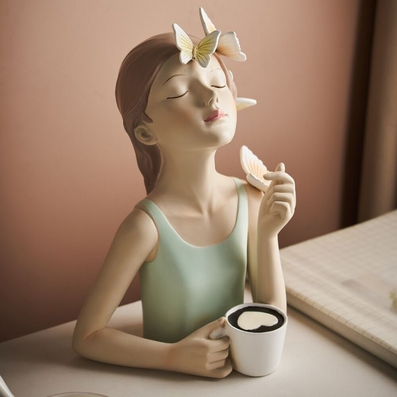 Decoração Estatueta Busto Decorativo Lili Butterfly Café