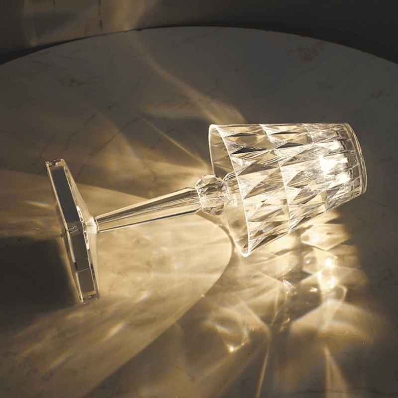 Luminária De Mesa 3 em 1 Estilo Diamante