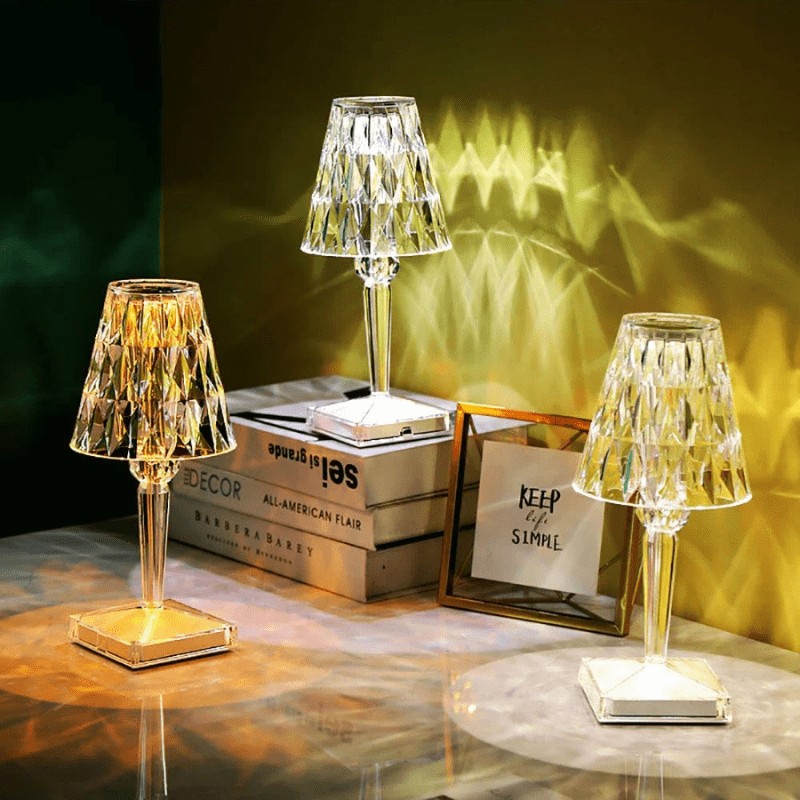 Luminária De Mesa 3 em 1 Estilo Diamante
