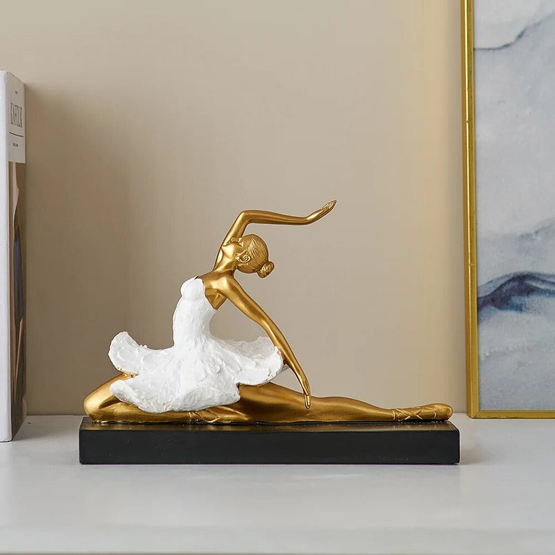 Estatueta Decorativa A Bailarina Dourada