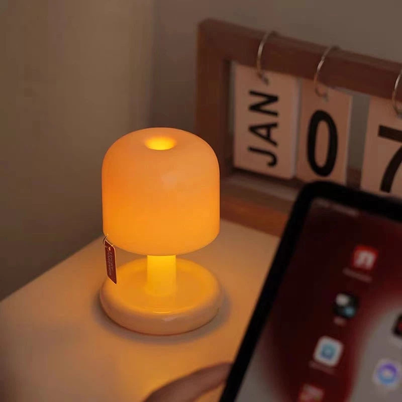 Luminária de Mesa Mini Cogumelo Lucky Forever